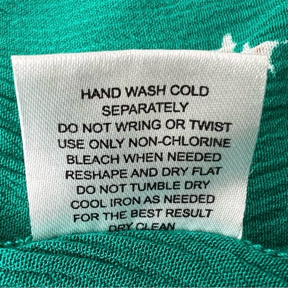 NWT Pink Republic Ruffle Tank Top - L - Picture 3 of 4